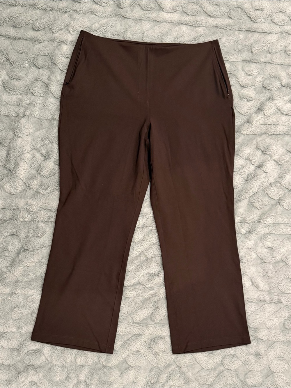 Lululemon Smooth Fit Pull-On High Rise Cropped Pant | Size 14 | Like New
